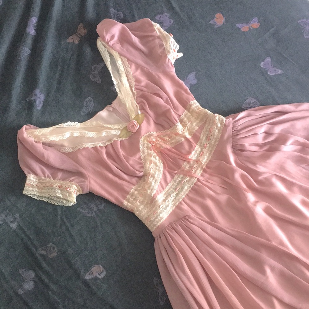Lacemade summer poem dress. Gorgeous, pretty and whimsical!!